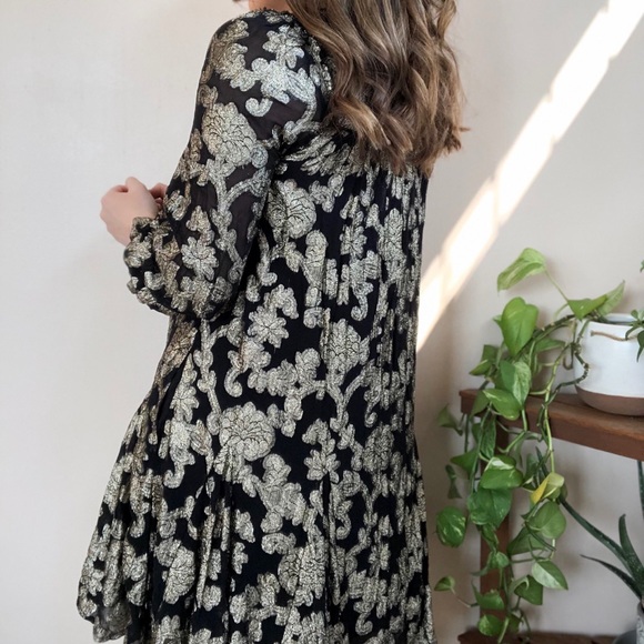 Anthropologie Black and Gold Pleated Tunic Dress - Picture 6 of 8